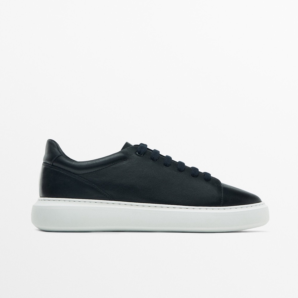 NWT. Massimo Dutti Blue Leather Sneakers/Trainers. Size 7.